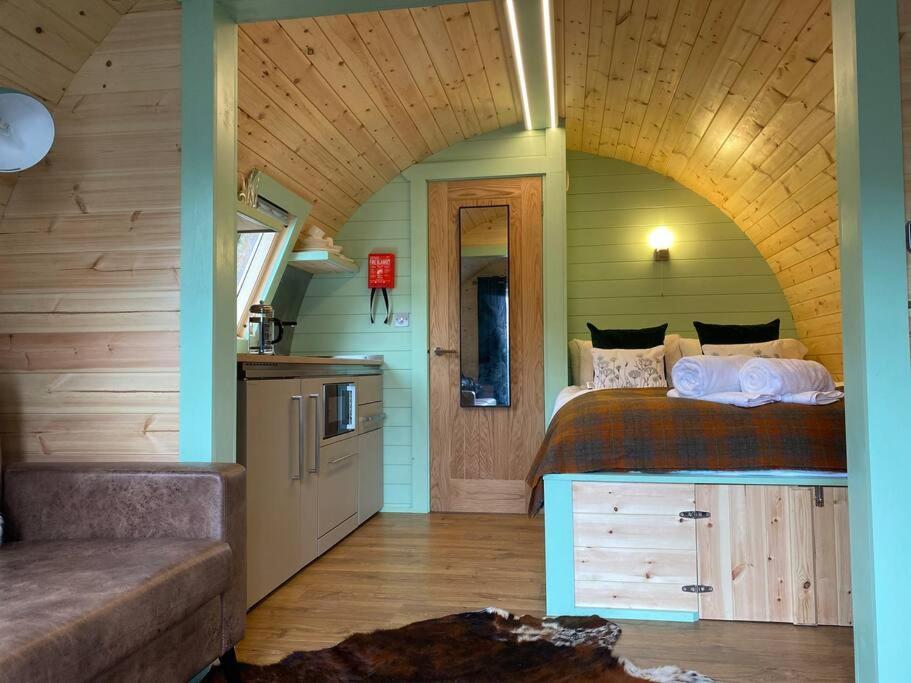 Seaview Lodges At Torlinnhe Fort William Ngoại thất bức ảnh