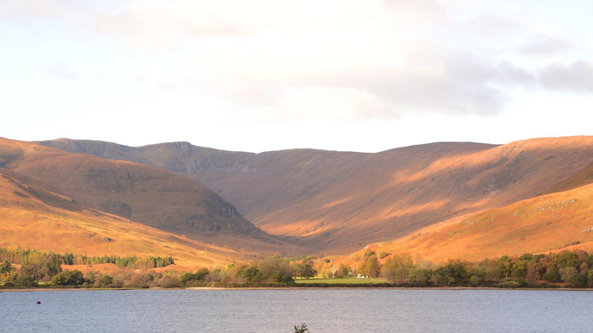 Seaview Lodges At Torlinnhe Fort William Ngoại thất bức ảnh