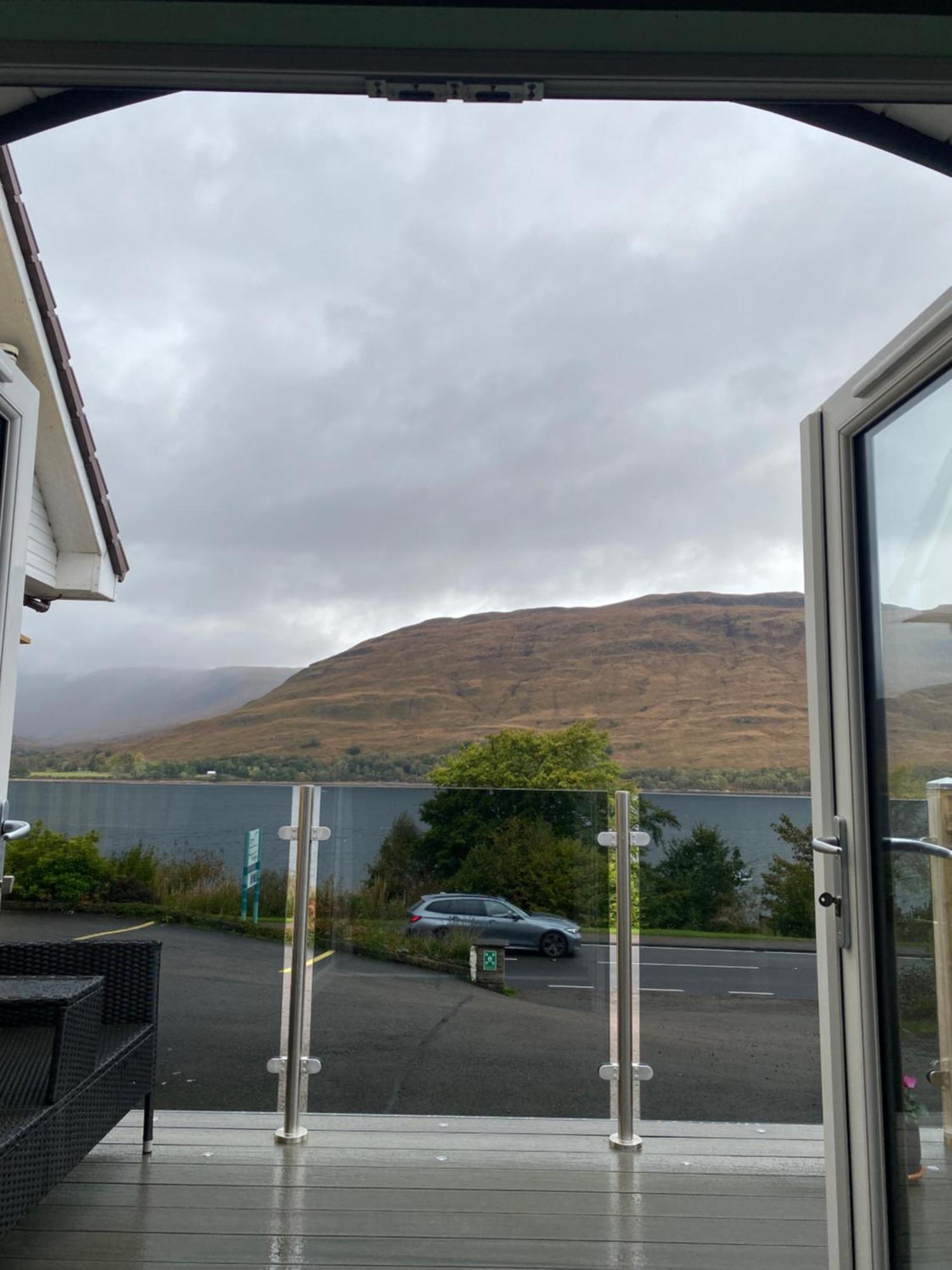Seaview Lodges At Torlinnhe Fort William Ngoại thất bức ảnh